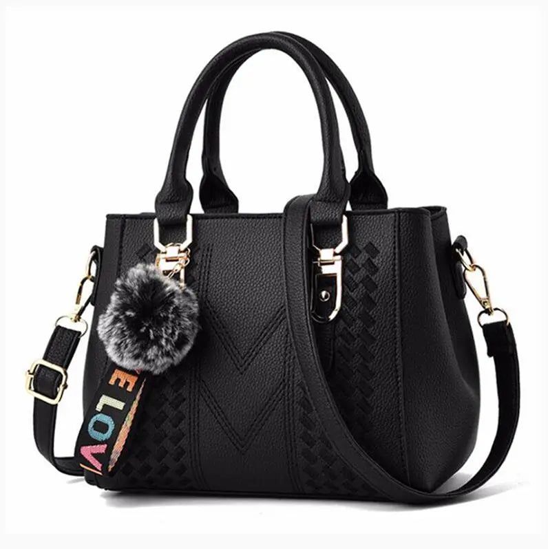 Bolsa De Couro Feminina Giovanna Preto 23cm X 14cm X 19cm - Zellum