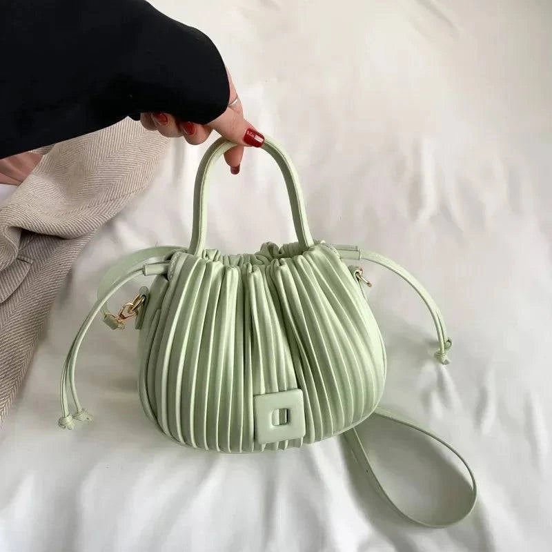 Bolsa Feminina Bucket Texturizada Bella Vitta Verde Claro - Zellum